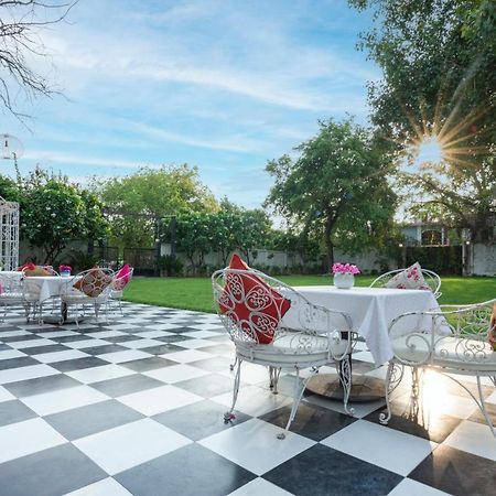 Hotel Casa Aishbagh Lucknow Dış mekan fotoğraf